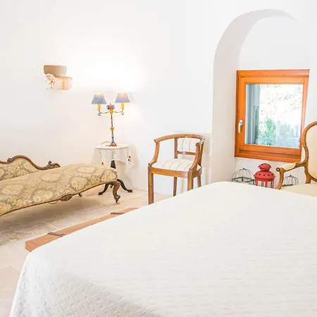 Trullo Edvige By In Puglia Service Appartement Locorotondo
