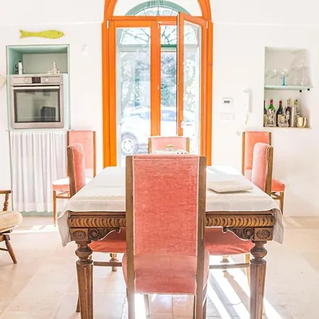 Trullo Edvige By In Puglia Service *